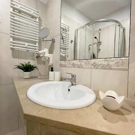 Gertrudy 10 Residence - 1-Minute Walk To The Old Town Krakow Exterior photo